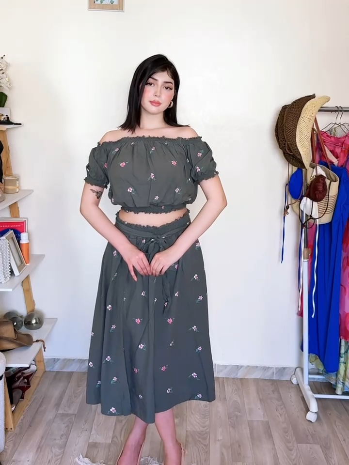 Ensemble Élégant en Tissu Léger – Eloral